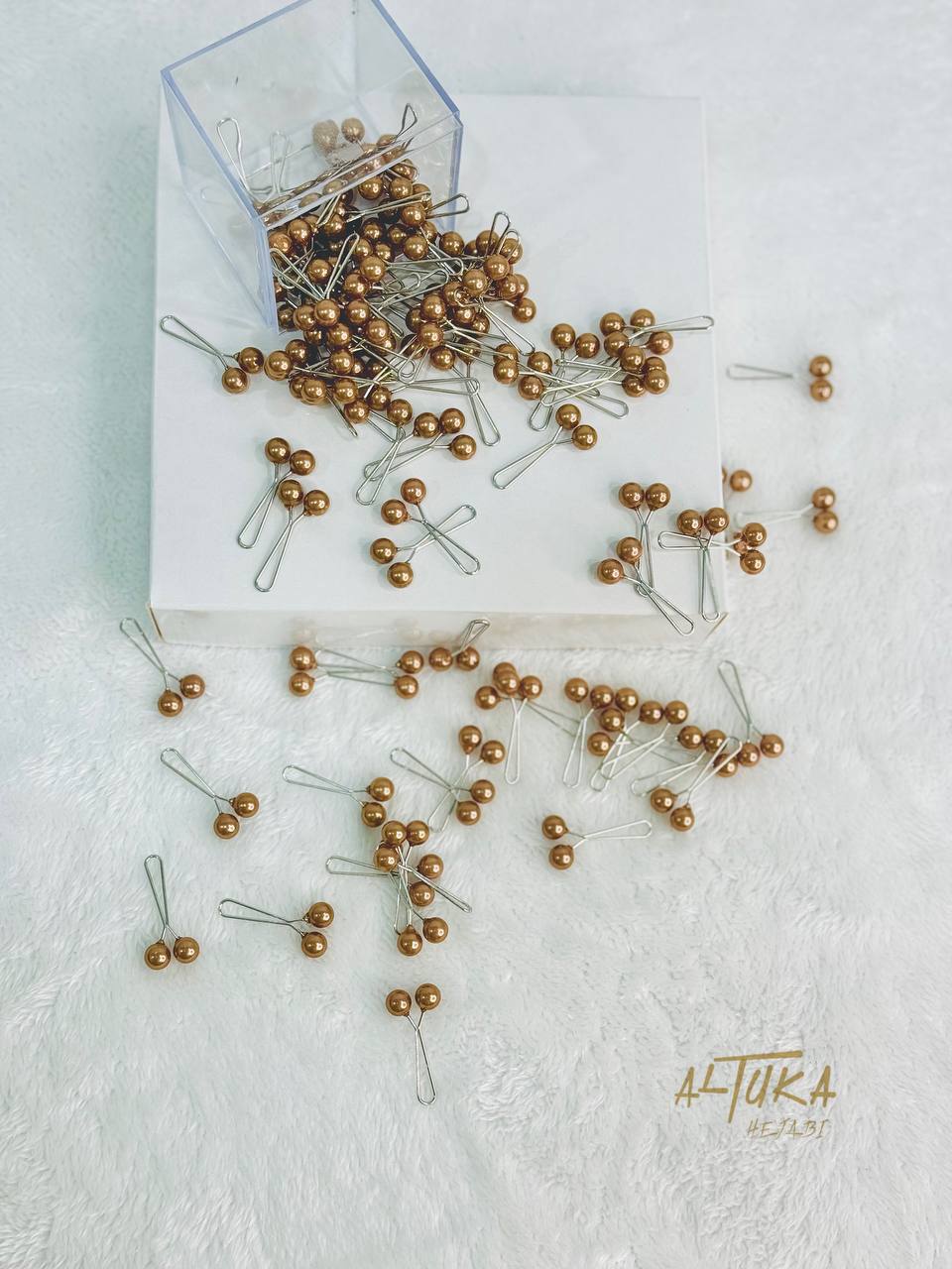 pearl pin دبوس حجاب لولو - ALTUKA HIJABI AJMAN CITY CENTER