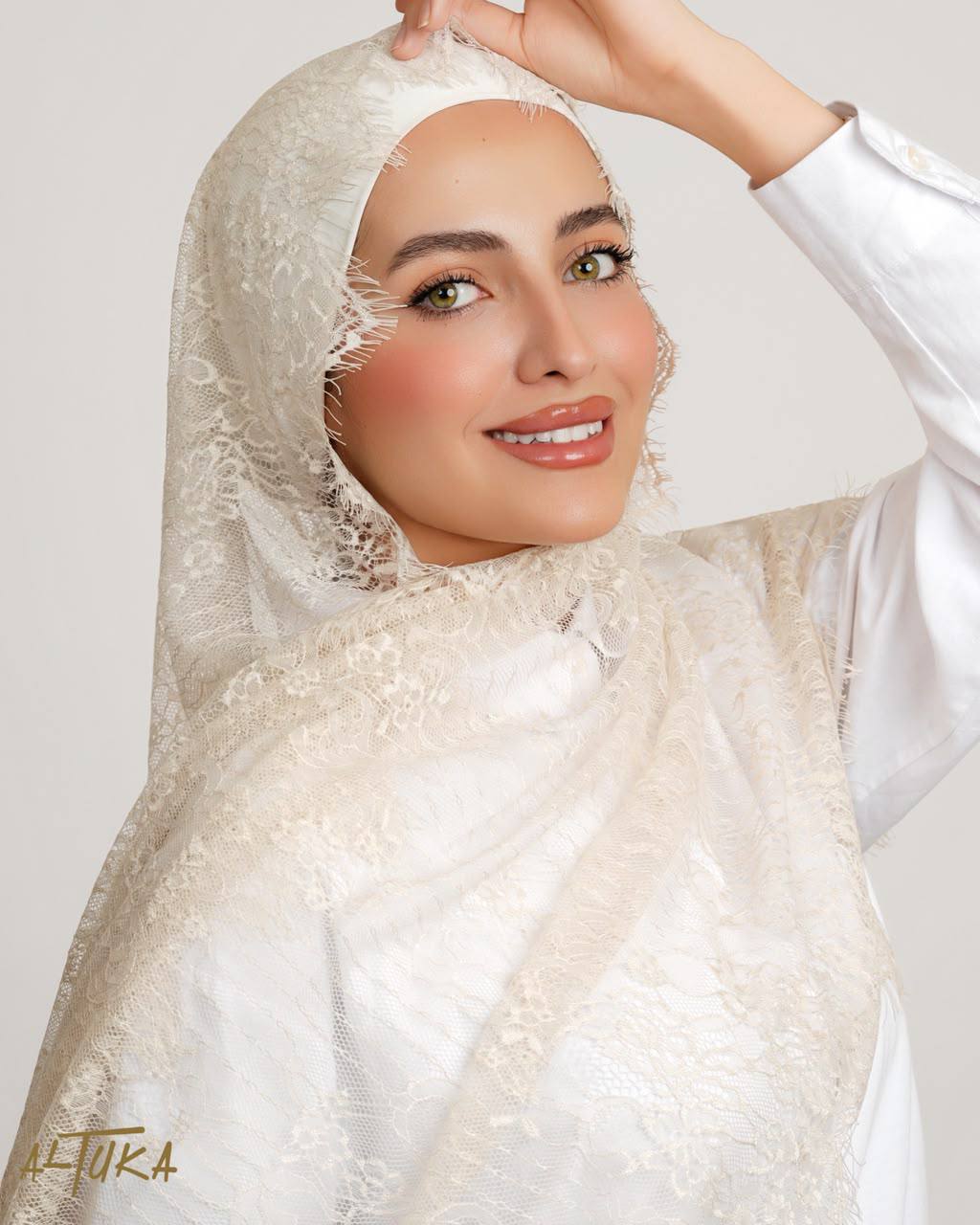 شال دانتيل كامل فرنسي