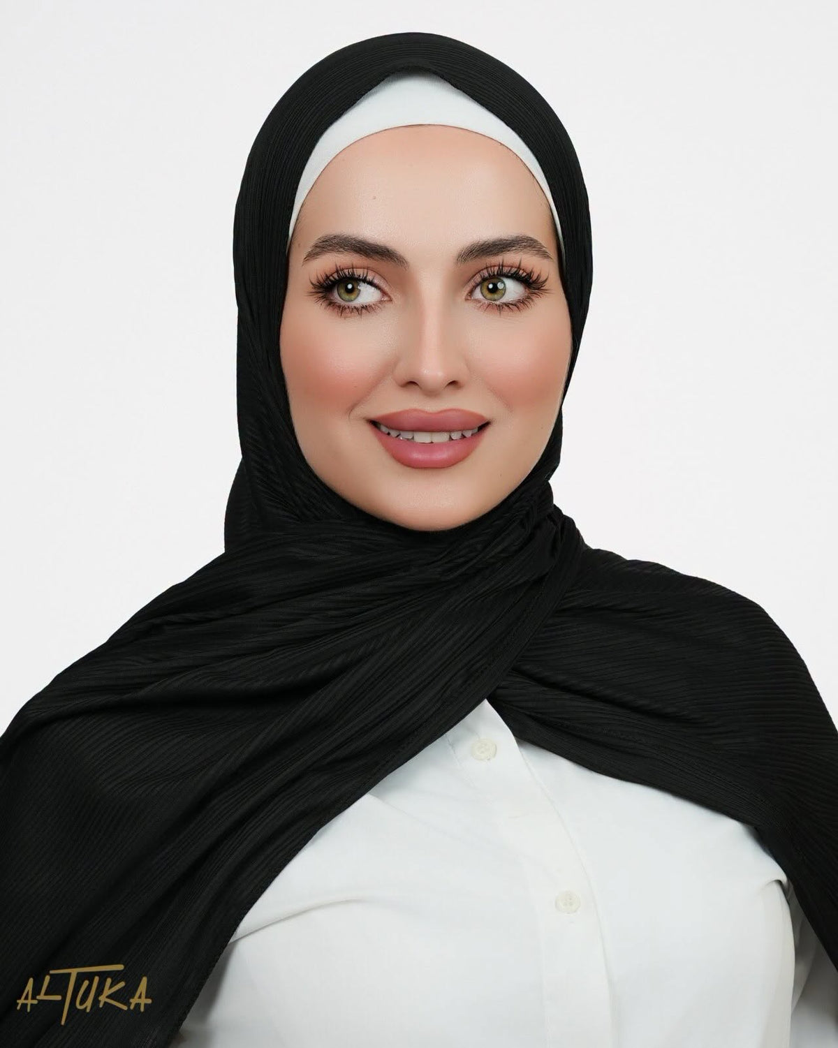 الفانيلا الكويتي بيلا ليكرا مقلم