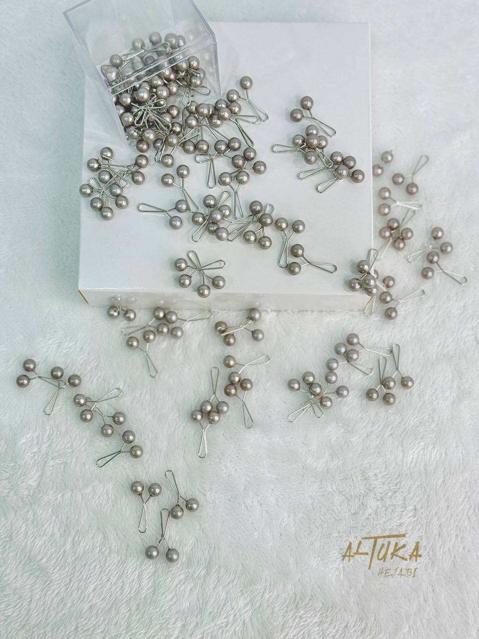 pearl pin دبوس حجاب لولو - ALTUKA HIJABI AJMAN CITY CENTER