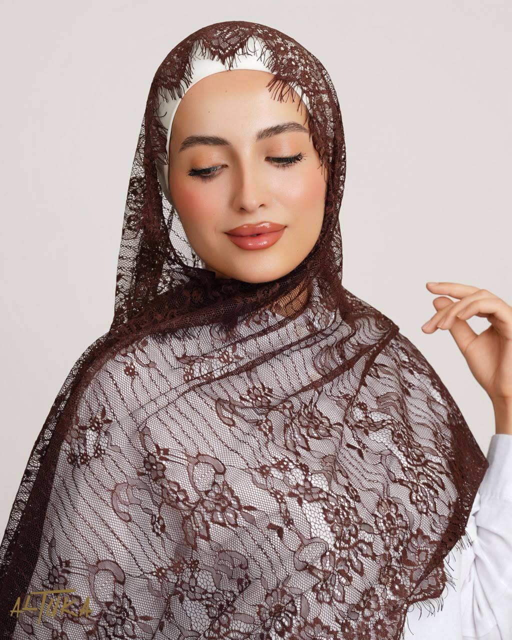 شال دانتيل كامل فرنسي