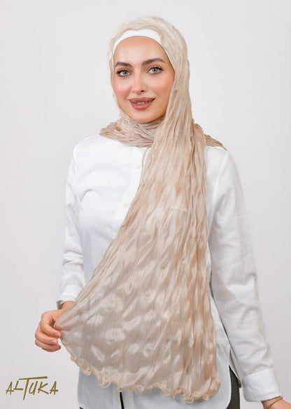 شال كيرلي روسي ميسي - ALTUKA HIJABI AJMAN CITY CENTER